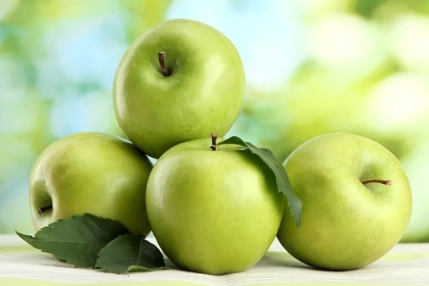 green apples on a low carb diet